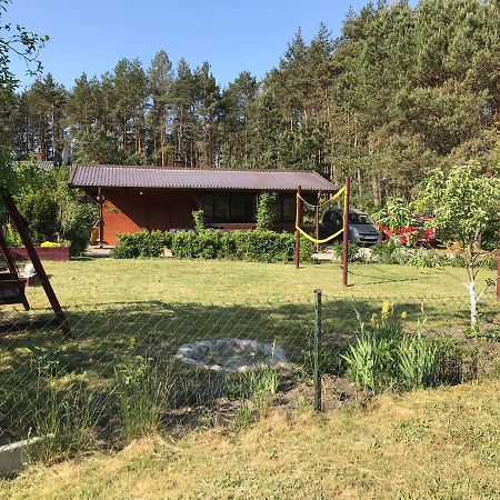 Domek Letniskowy Nad Jeziorem Wiejskim Lakie Экстерьер фото