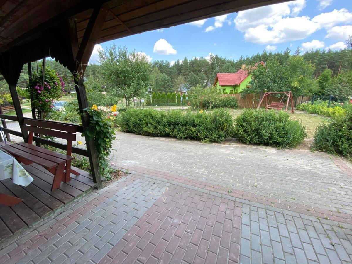 Domek Letniskowy Nad Jeziorem Wiejskim Lakie Экстерьер фото